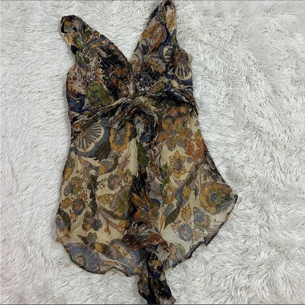 NU silk sleeveless top small